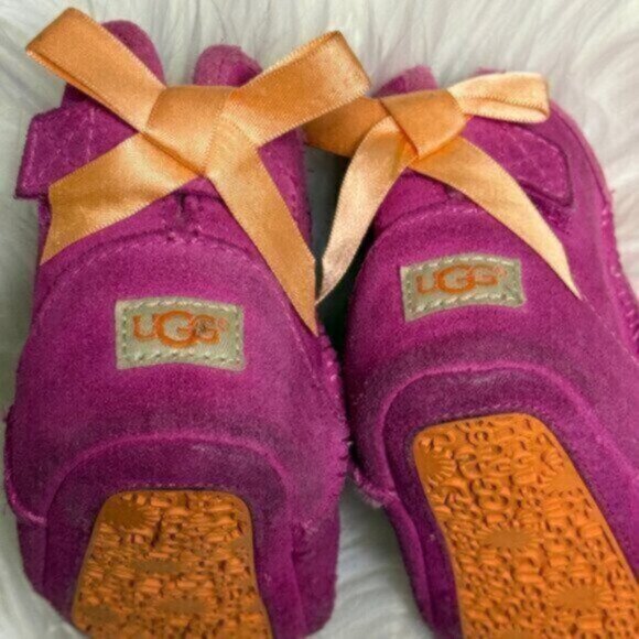 UGG Infant Size 4/5 12-18 months Pink Jesse Bow Boots - Picture 4 of 7